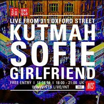 Kutmah, Sofie & Girlfriend at Uniqlo on Thursday 18th August 2016
